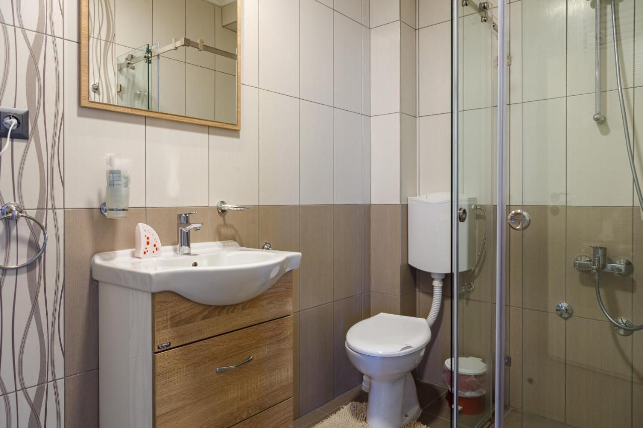 Apartmani Tika Golubac Esterno foto