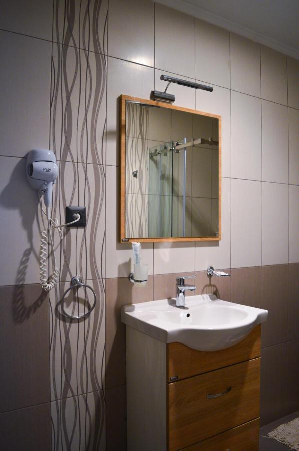 Apartmani Tika Golubac Esterno foto